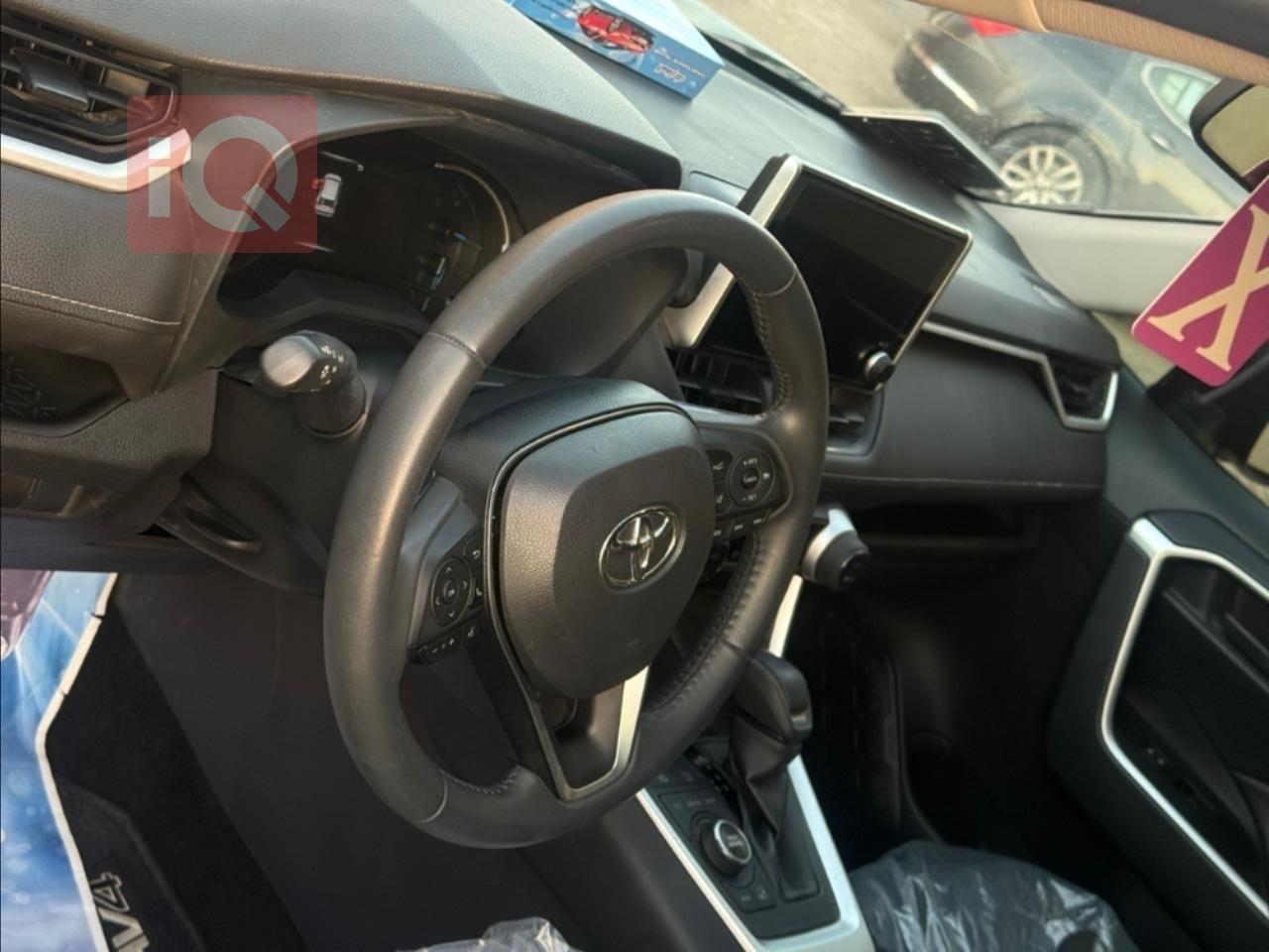 تويوتا راف 4